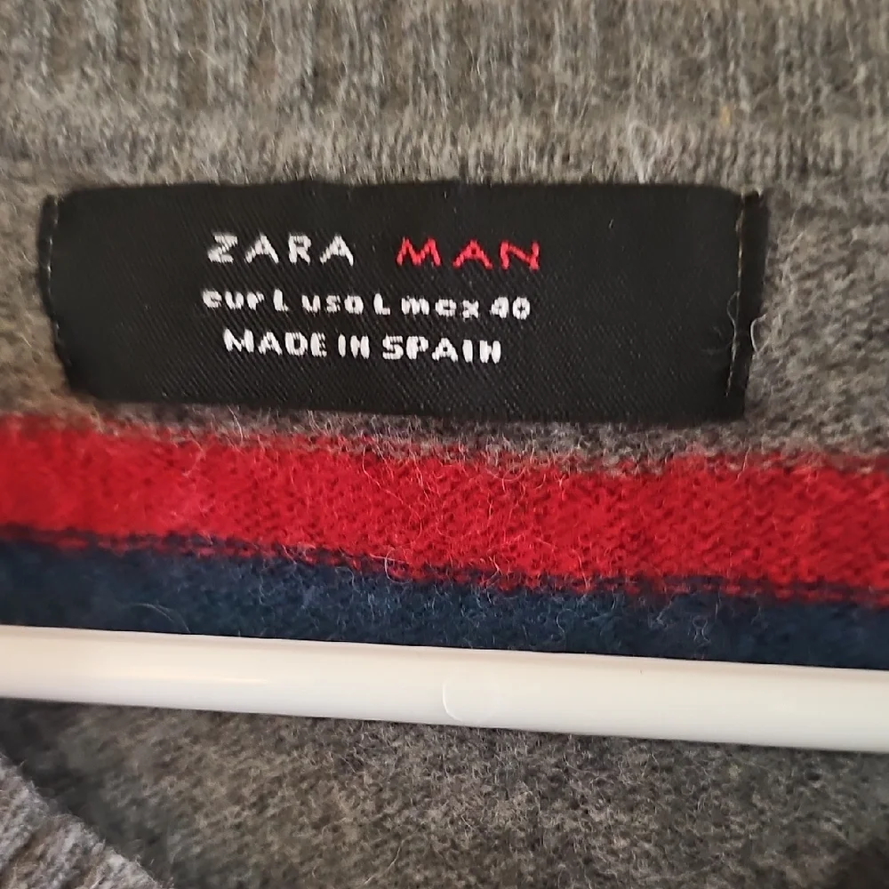 Zara Gray and Red Striped V-Neck Sweater - Picture 2 of 5